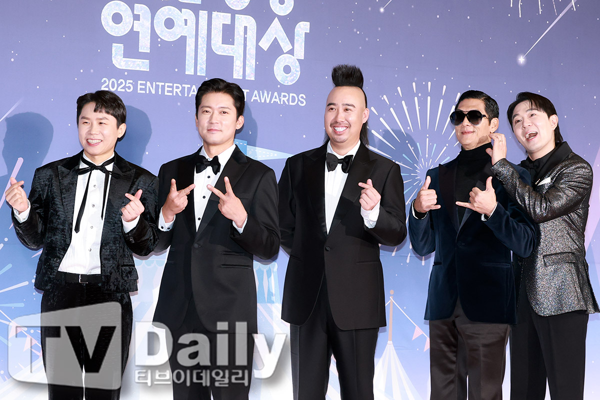 ƼºêÀ̵¥Àϸ® Æ÷Åä