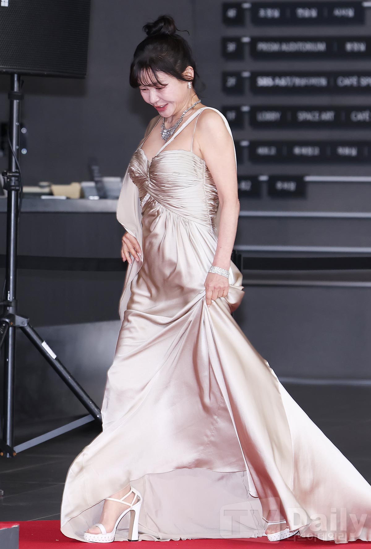 Ƽ���̵��ϸ� ����