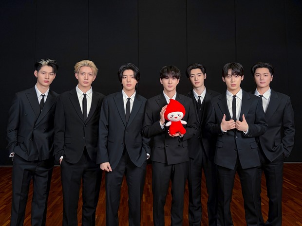 ��������