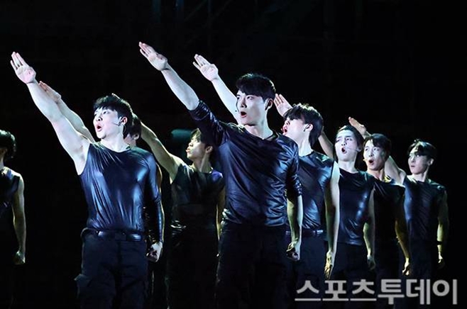 ������ �����ϰ� �����ϰ�: �� ��Ʈ