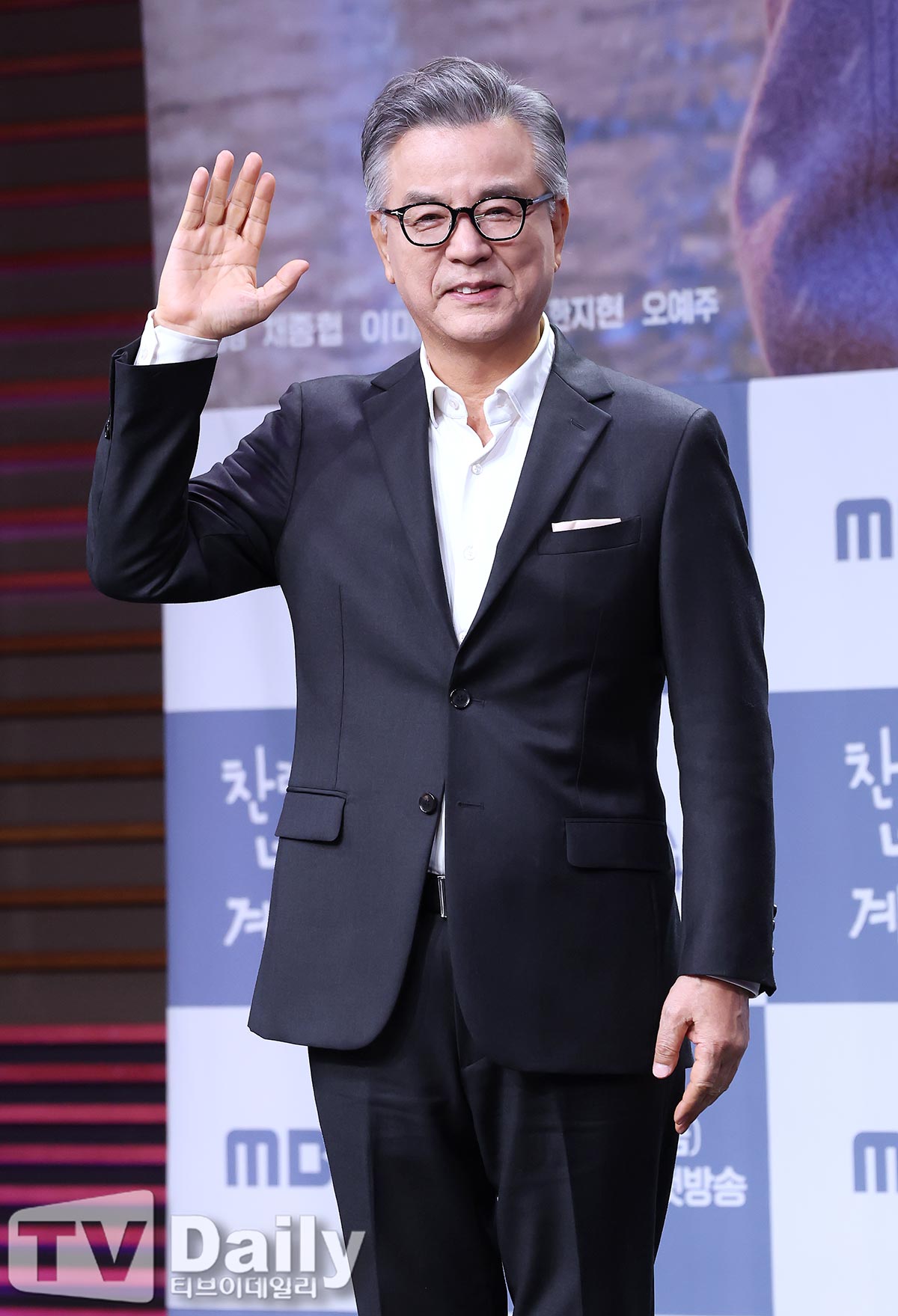 ƼºêÀ̵¥Àϸ® Æ÷Åä