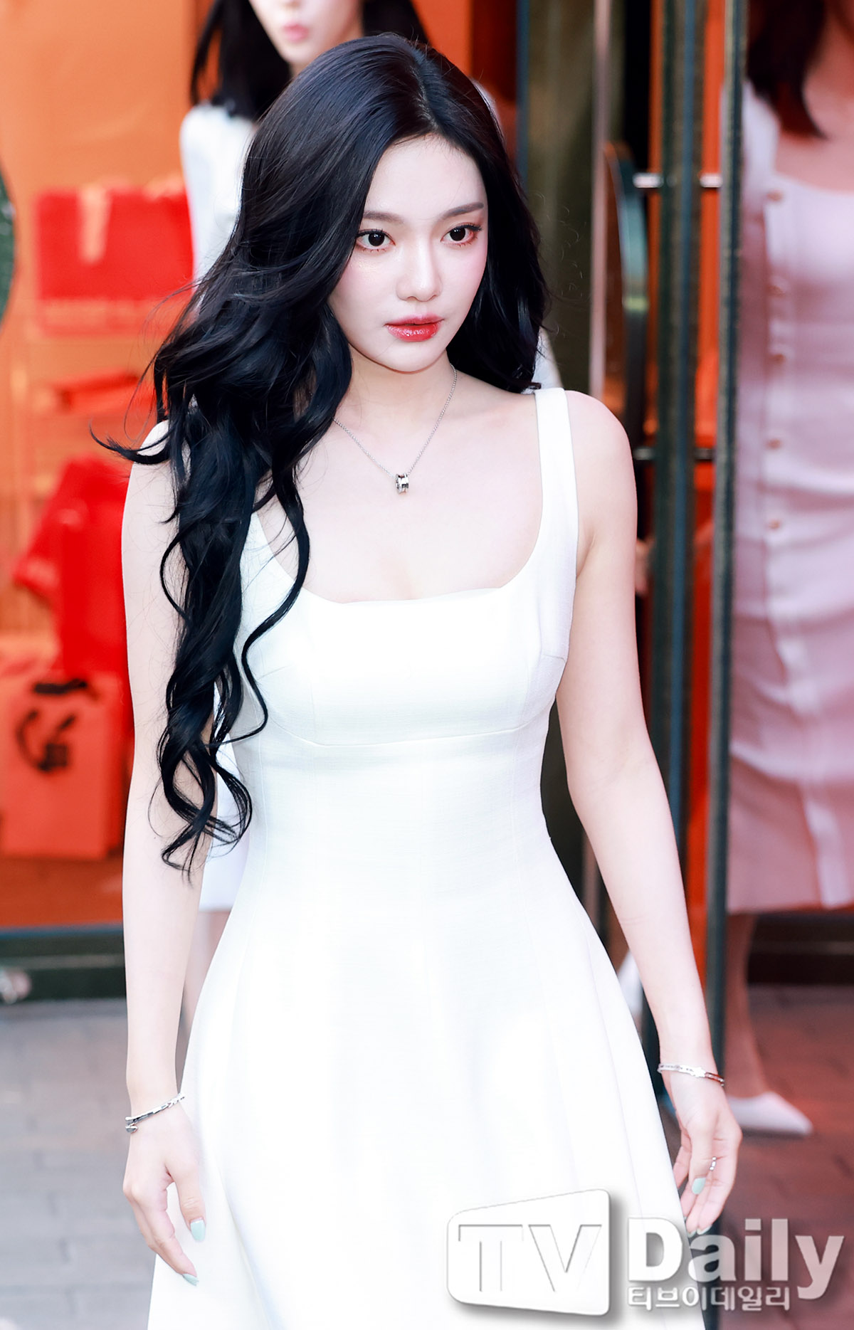 ƼºêÀ̵¥Àϸ® Æ÷Åä