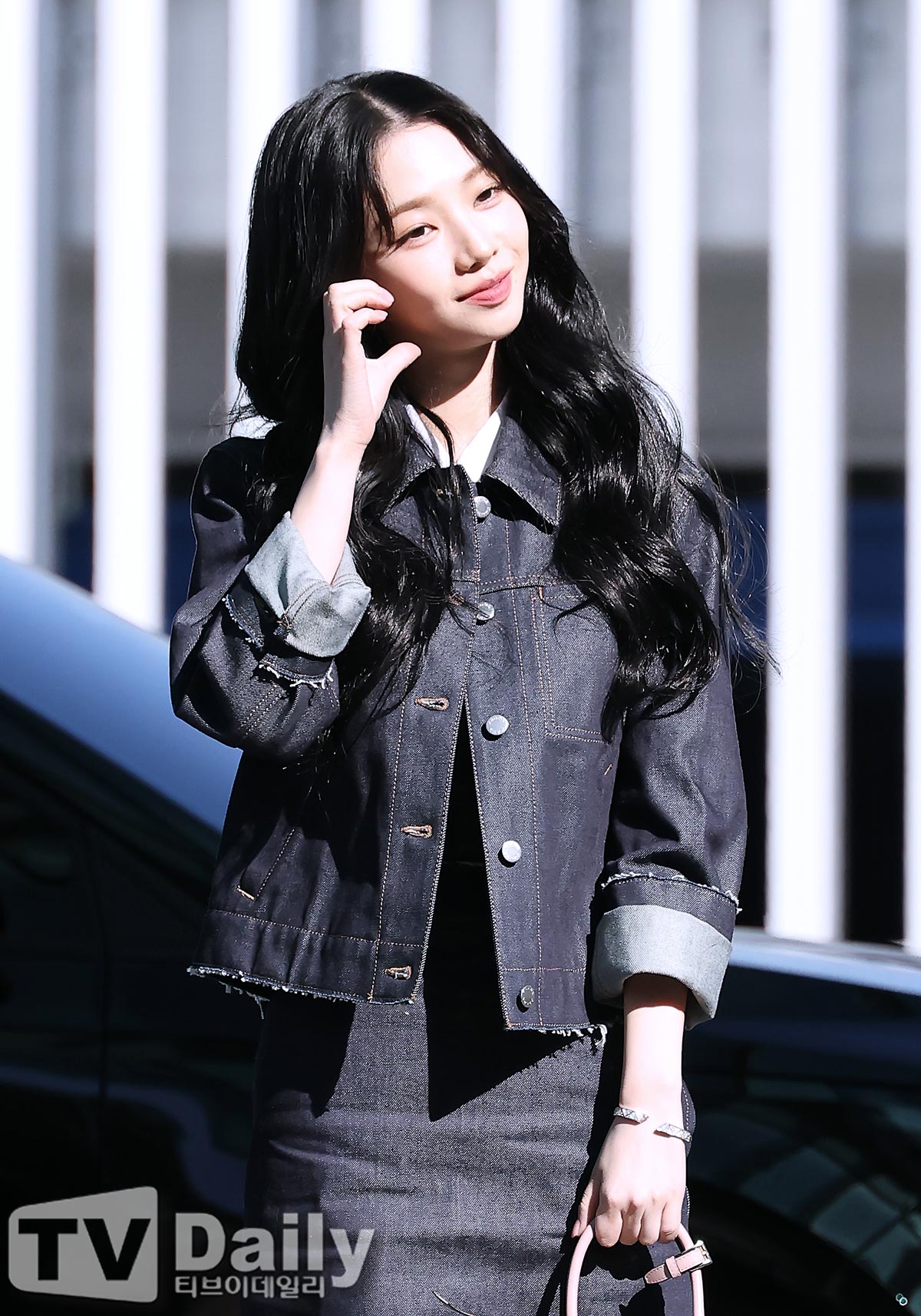 ƼºêÀ̵¥Àϸ® Æ÷Åä