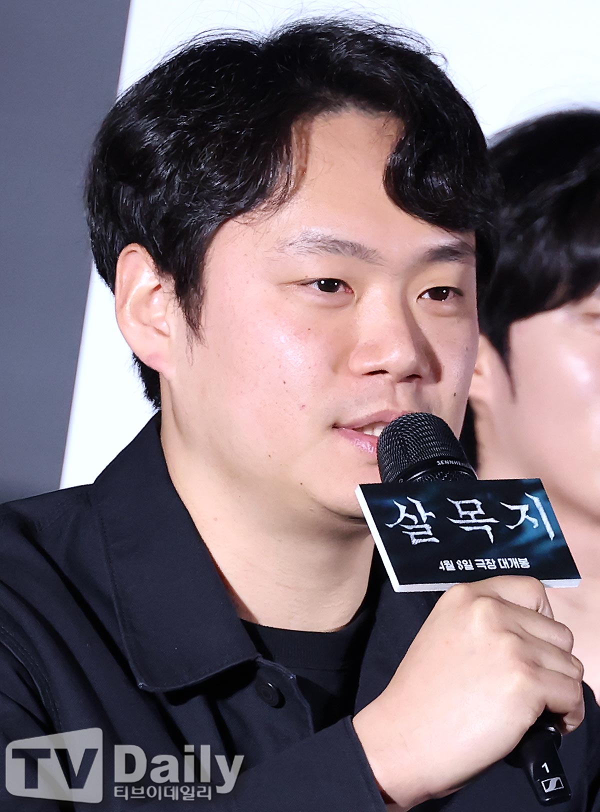 ƼºêÀ̵¥Àϸ® Æ÷Åä