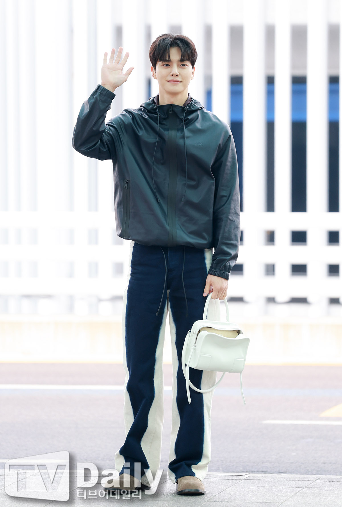 Ƽ���̵��ϸ� ����