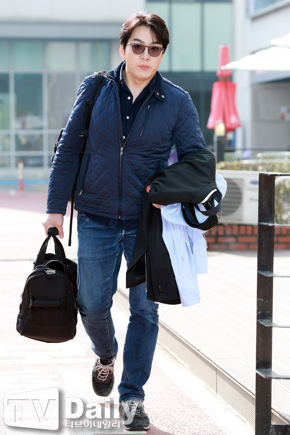 ƼºêÀ̵¥Àϸ® Æ÷Åä