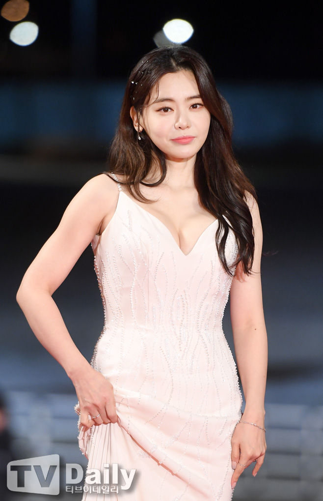 ƼºêÀ̵¥Àϸ® Æ÷Åä