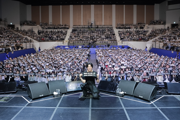 ƼºêÀ̵¥Àϸ® Æ÷Åä