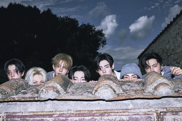 ��������