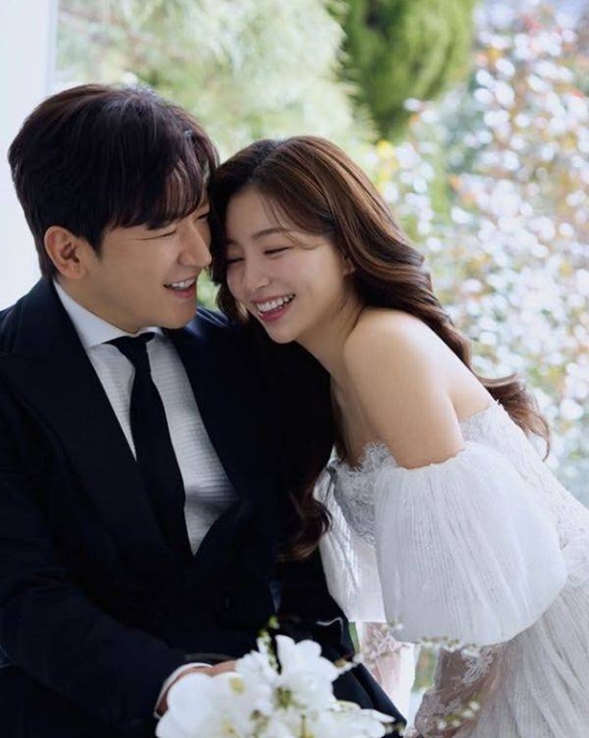 �̹ο� �̾ƹ� ��ȥ����