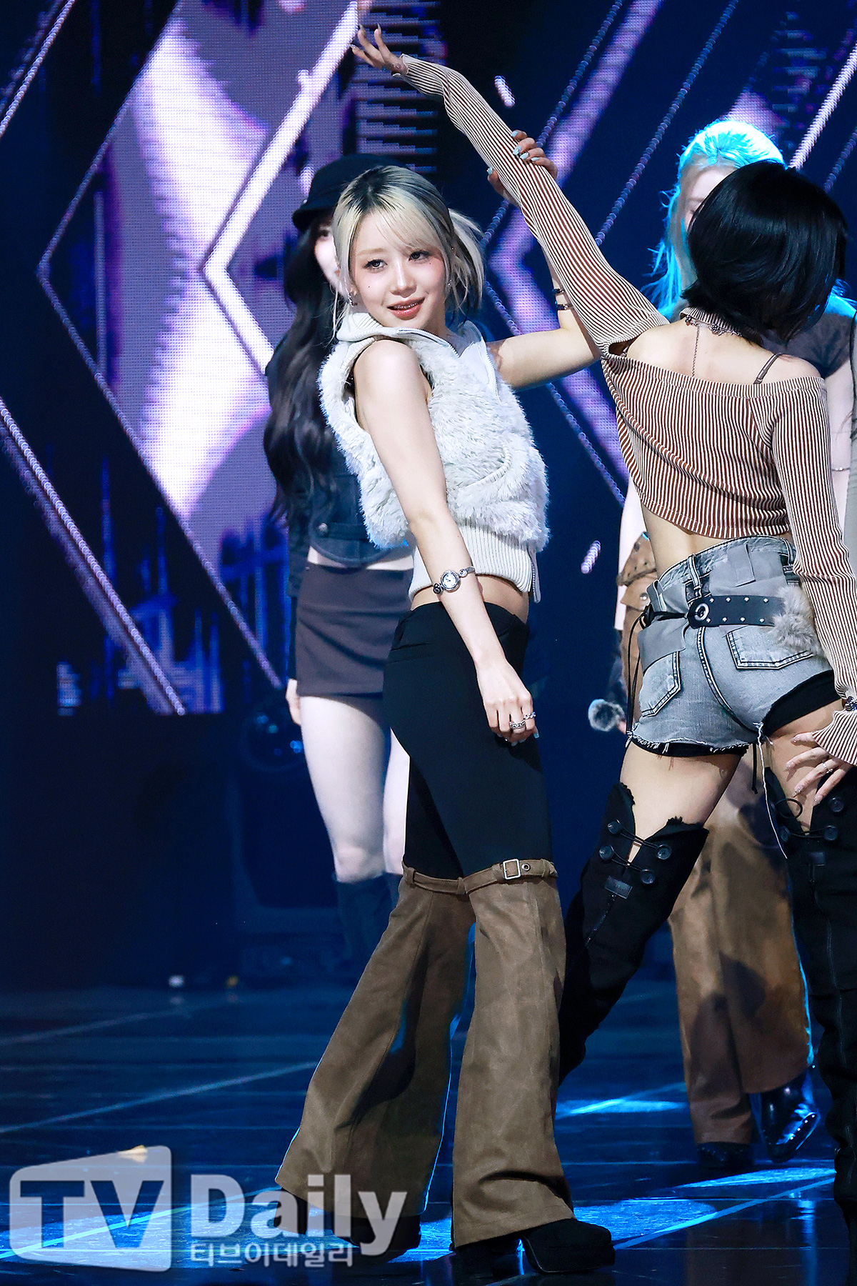 ƼºêÀ̵¥Àϸ® Æ÷Åä