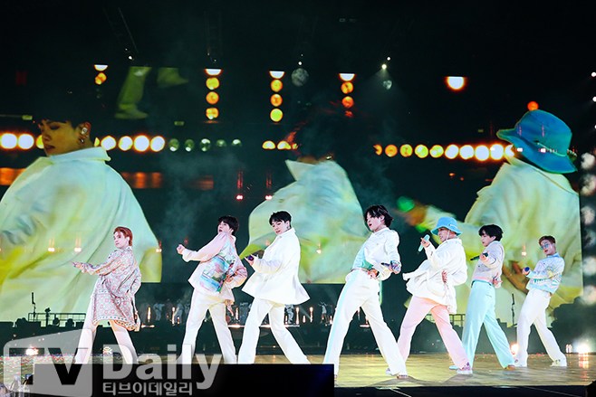 ƼºêÀ̵¥Àϸ® Æ÷Åä