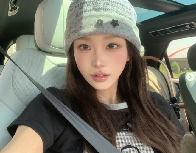 ������ SNS