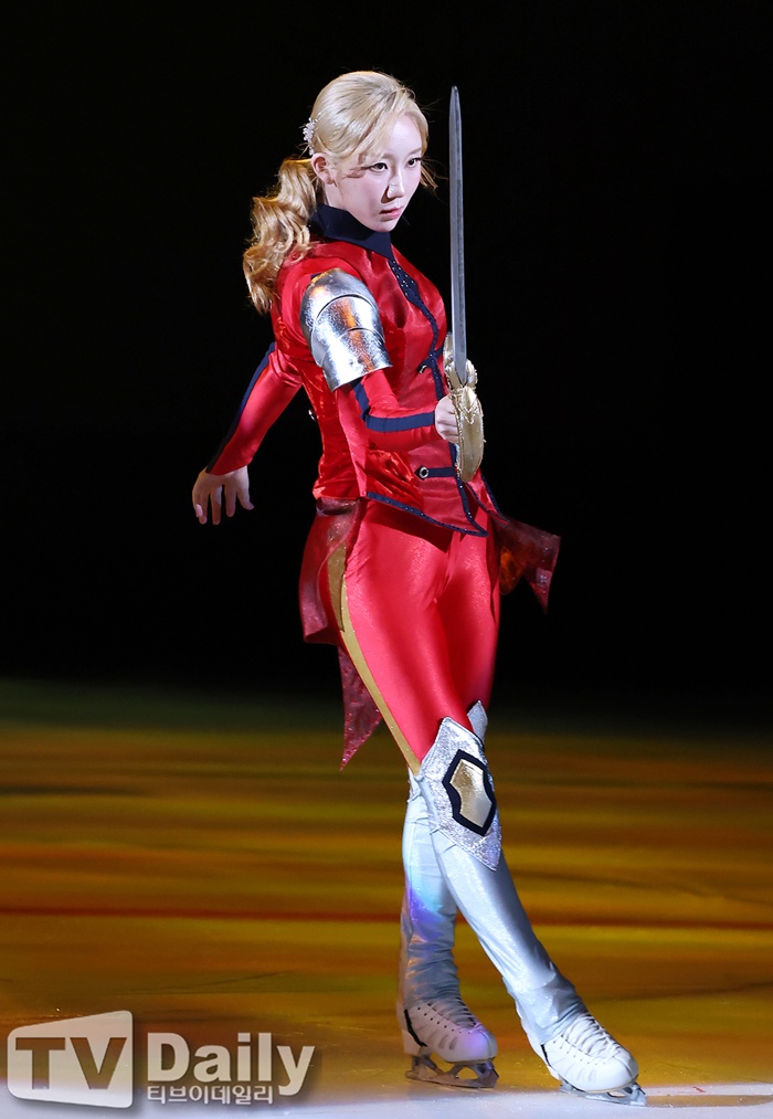¾ÆÀ̽º¼î ³ª È¥ÀÚ¸¸ ·¹º§¾÷ on ICE, ±è¿¹¸²