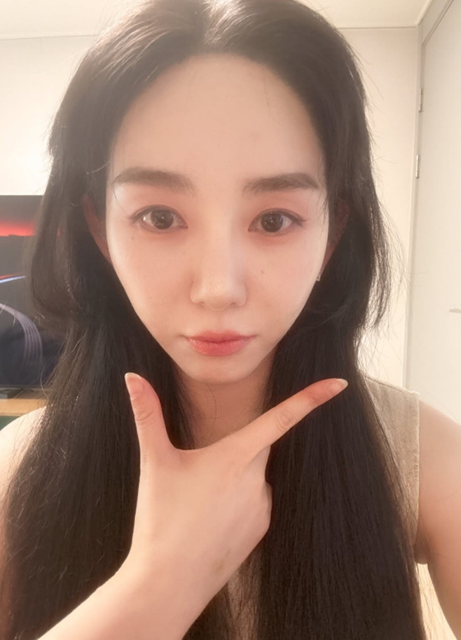 AOA ��� �ǹξ�