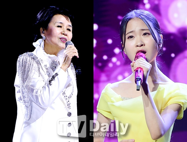 가수 심수봉, 김다현(좌측부터)