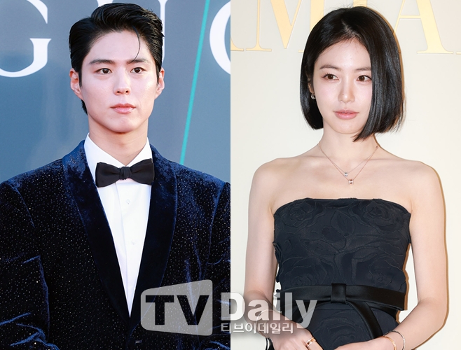 배우 박보검, 신예은(좌측부터)