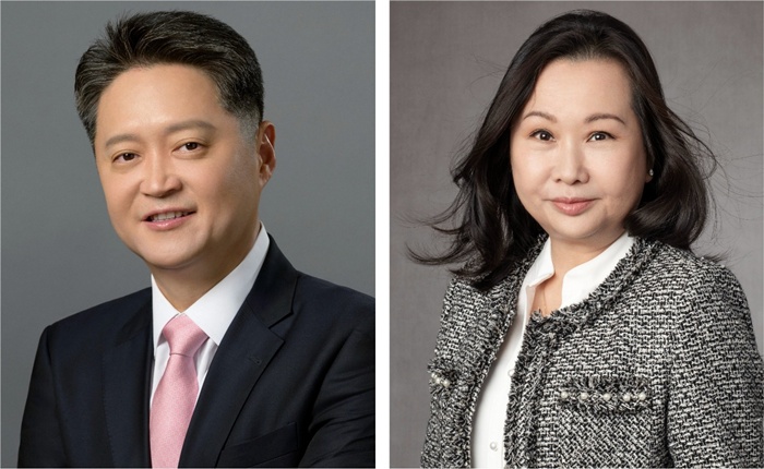 월트디즈니 컴퍼니 루크 강, 캐롤 초이