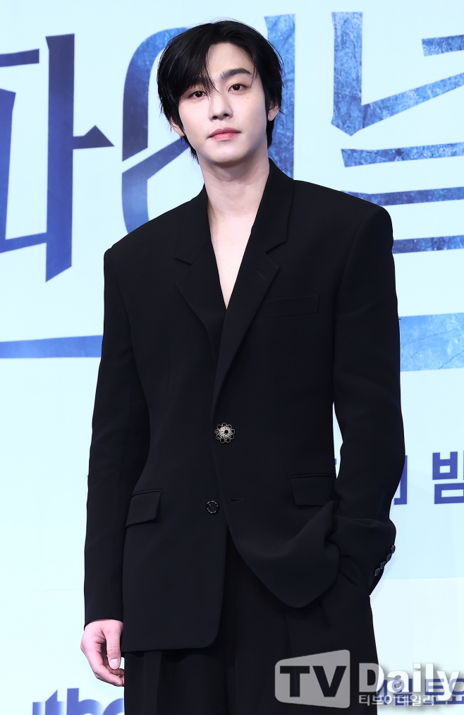 배우 안효섭
